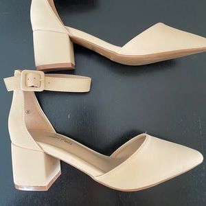 NEW Women’s low heel pump CHUNK NUDE